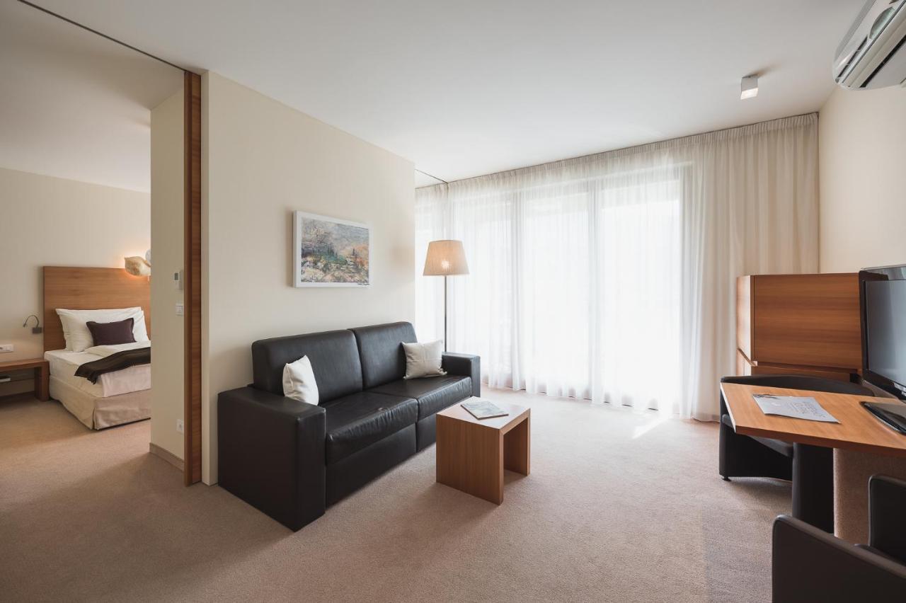 Hotel Wiesenhof Lagundo Quarto foto